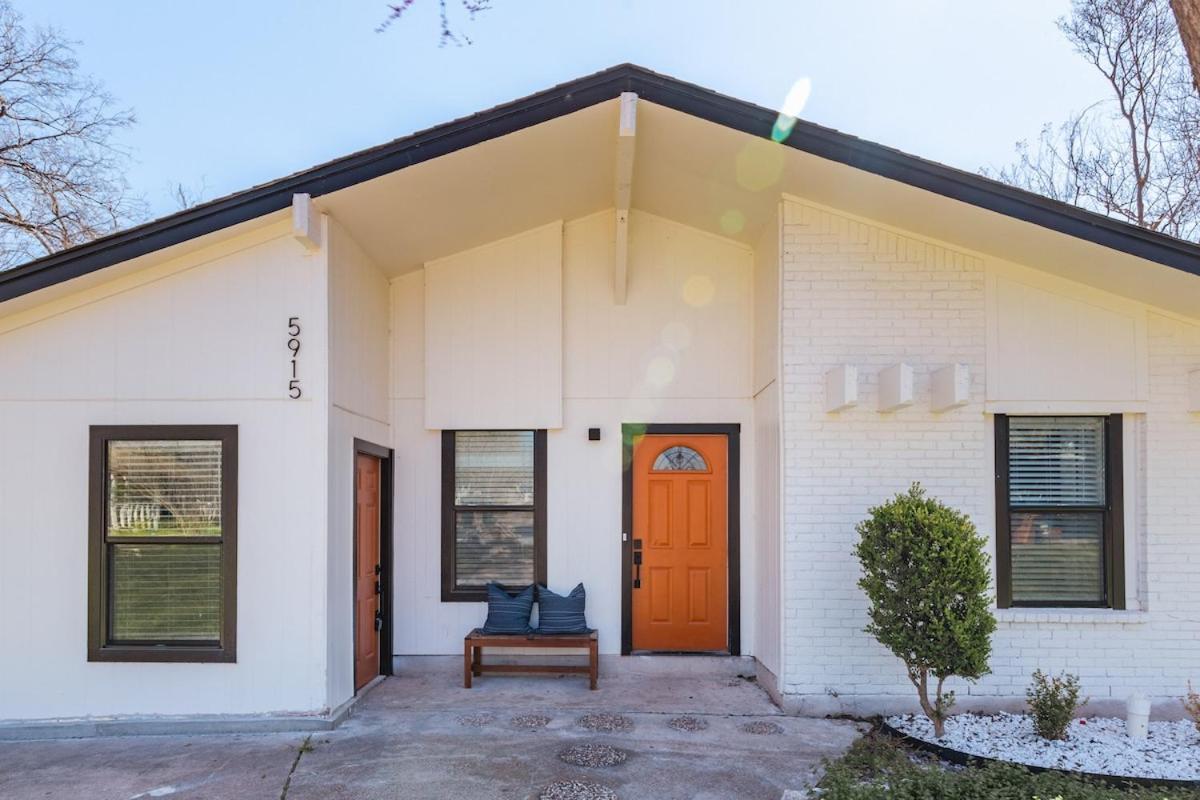 New Build, 2Units4Br, King Bed& Rain Shower, Walk 2 Soco Eateries Austin Exterior photo